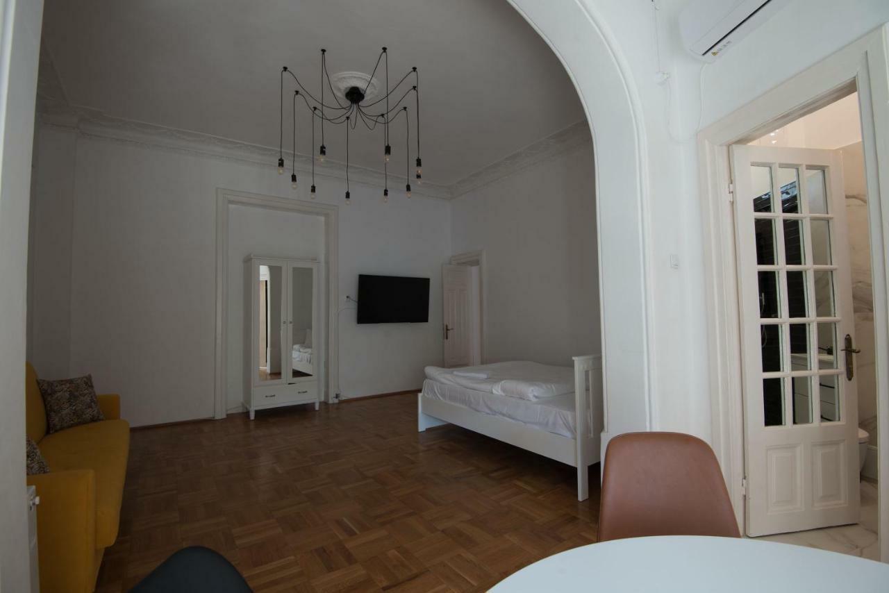 George Enescu Suites بوخارست المظهر الخارجي الصورة